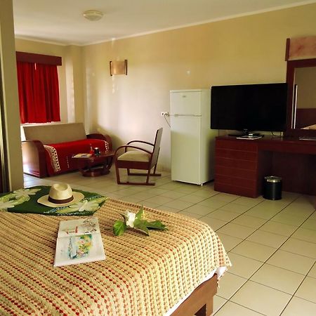 Koniambo Hotel Kone Luaran gambar