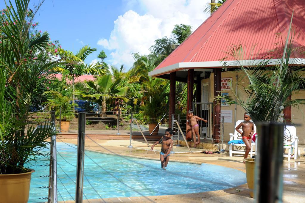 Koniambo Hotel Kone Luaran gambar