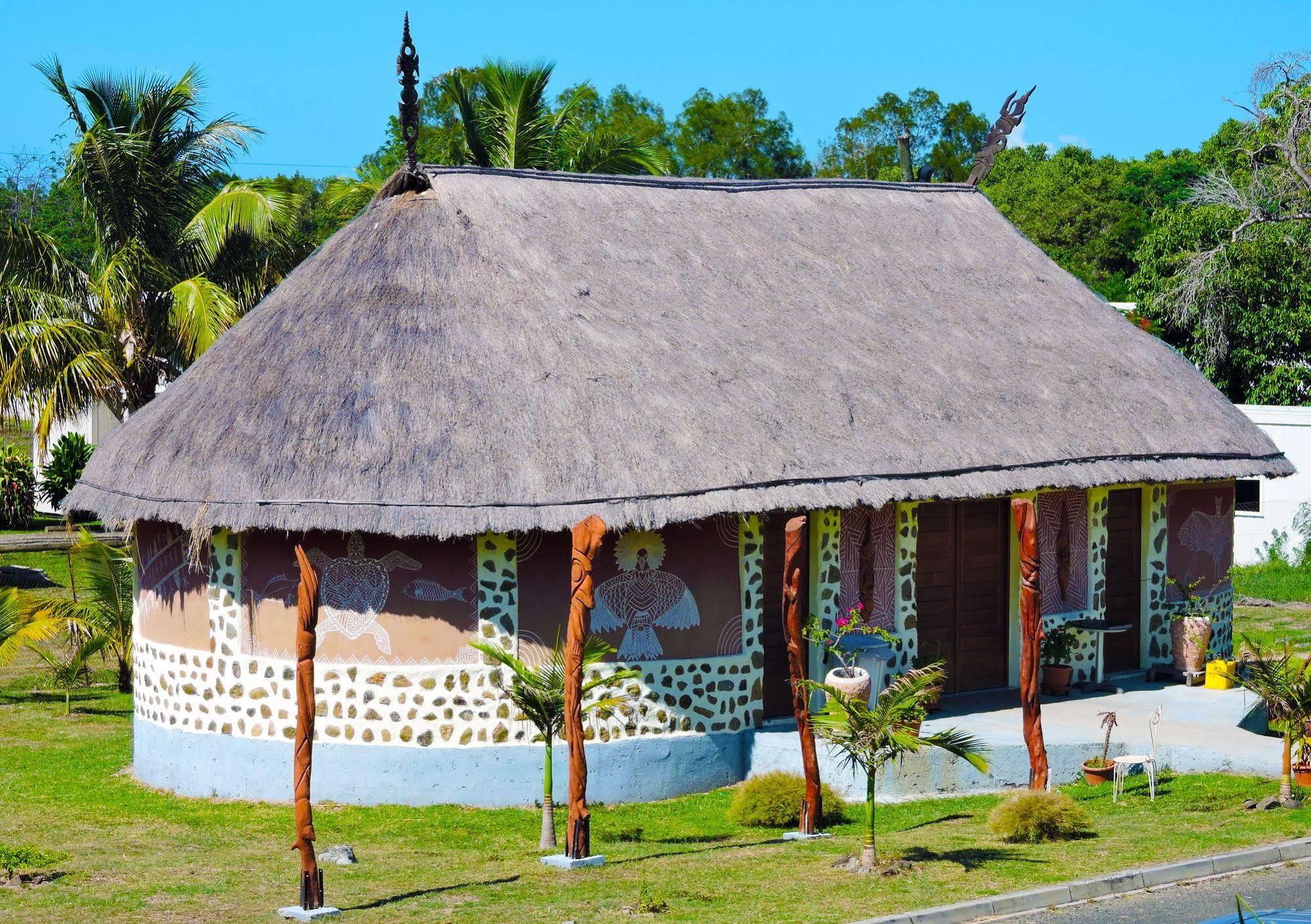 Koniambo Hotel Kone Luaran gambar